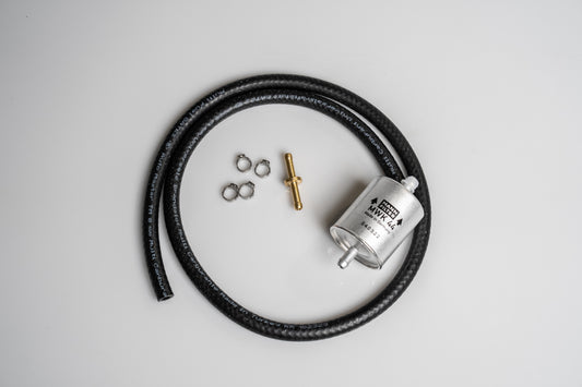 Race Kit Filtro In-Linea Esterno per KTM 690 (Post 2010) e Husqvarna 701 – Migliora le Prestazioni del Motore